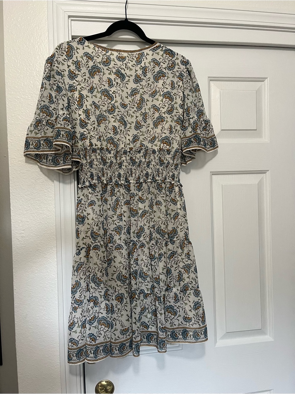 Max Studio floral print smocked-waist dress - Picture 5 of 7